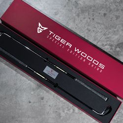 テーラーメイド　MG2 Tiger Woods Grind Special Edition Box Set